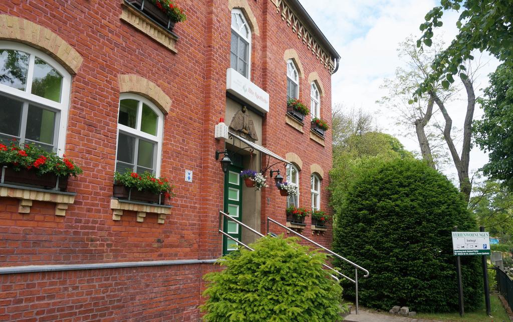 Deluxe Apartments Der "Alten Apotheke" Prerow Exterior photo