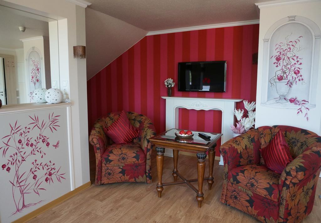 Deluxe Apartments Der "Alten Apotheke" Prerow Room photo