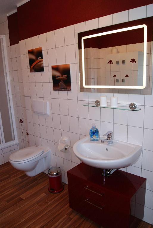 Deluxe Apartments Der "Alten Apotheke" Prerow Room photo